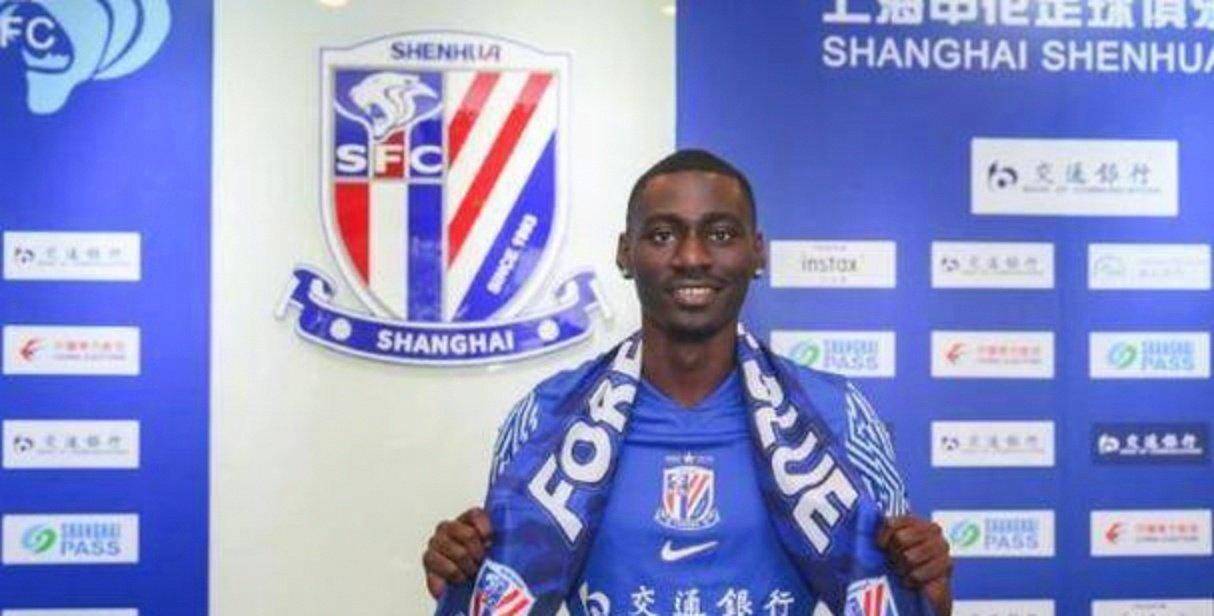 关键时刻站得出来关键时刻顶得上去 关键时刻站得出来关键时刻顶得上去