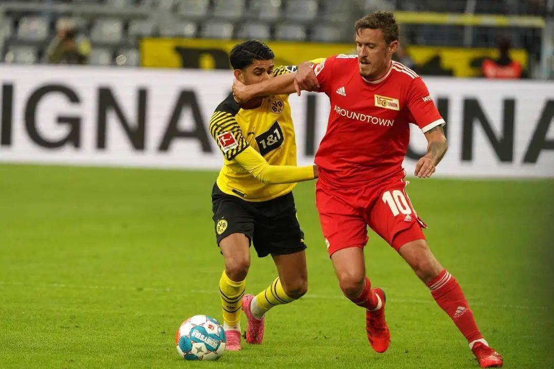 关于里程碑夜!上海海港完成体检,德甲关键时刻刷纪录,赛场秩序良好,更衣室氛围转暖的信息 关于里程碑夜!上海海港完成体检,德甲关键时刻刷纪录,赛场秩序良好,更衣室氛围转暖的信息