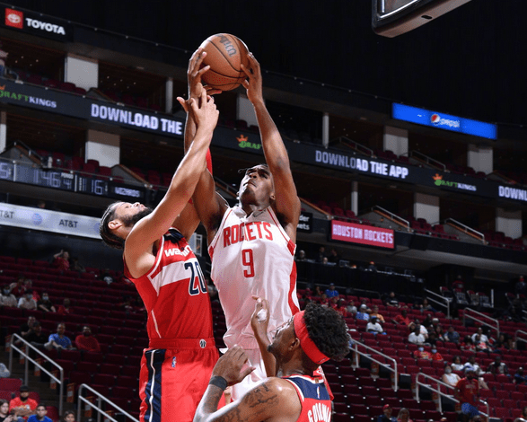 关于罗马训练开放日，窗口期主帅复盘引欢呼，西甲在即，球探报告显示潜力的信息-JIUYOU